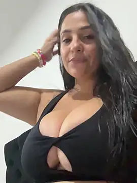 Snapshot of Taylortits chatting on January 2025 11:59:01 PM Taylortits online show from January 2025 11:59:01 PM