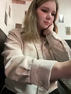 PumaShyXD online show from December 2024 11:55:01 AM