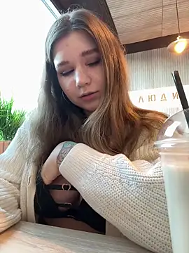 PumaShyXD online show from November 2025 11:29:01 AM