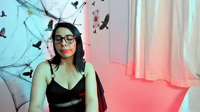 AdelleLennox cg online show from November 2025 06:53:01 PM