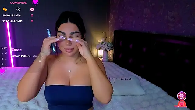 babyleilaa online show from October 2025 07:58:01 PM