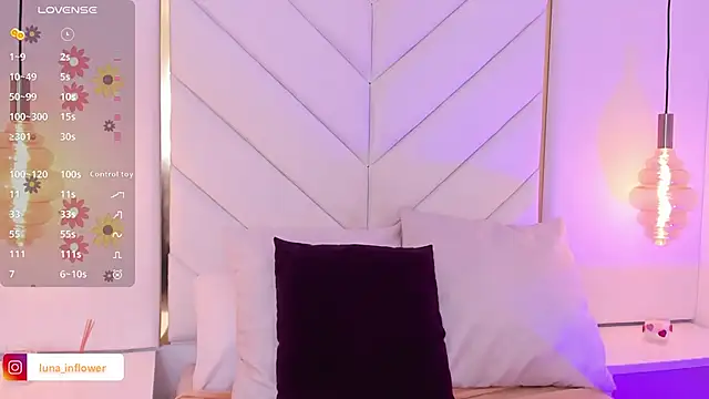 Snapshot of Flor_delunaa chatting on January 2025 12:48:02 PM Flor delunaa online show from January 2025 12:48:02 PM