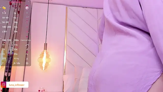 Snapshot of Flor_delunaa chatting on February 2025 06:46:01 PM Flor delunaa online show from February 2025 06:46:01 PM