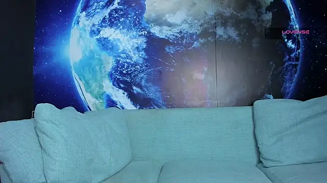 delessandro world online show from January 2025 12:37:01 AM