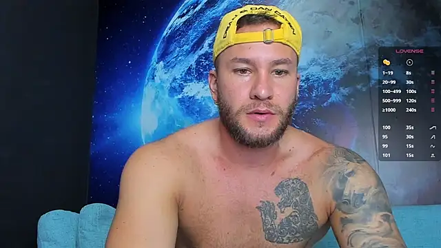 Snapshot of delessandro_world chatting on January 2026 01:21:02 AM delessandro world online show from January 2026 01:21:02 AM