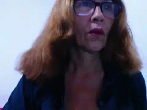 Snapshot of cristal_collins1 chatting on February 2025 08:11:01 AM cristal collins1 online show from February 2025 08:11:01 AM