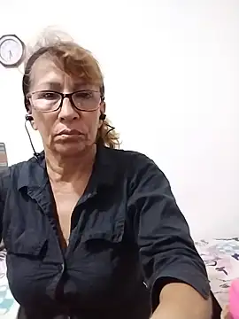 Snapshot of cristal_collins1 chatting on August 2026 10:32:01 AM cristal collins1 online show from August 2026 10:32:01 AM