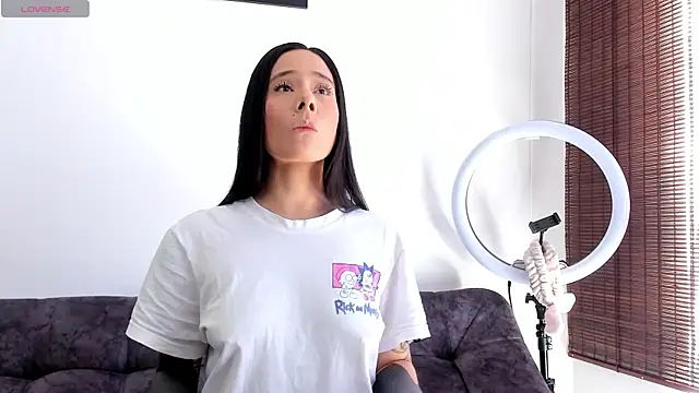 VeronicaTonu online show from September 2025 02:38:01 PM