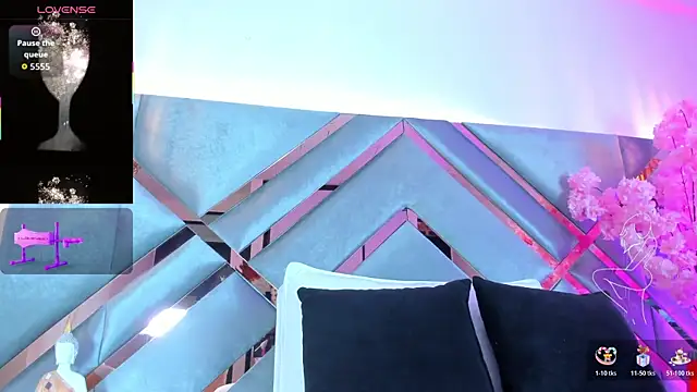 LiaaGenner online show from November 2025 02:34:01 AM