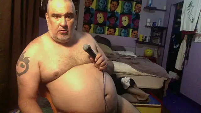 Snapshot of PerveyUncle chatting on June 2026 06:08:02 AM PerveyUncle online show from June 2026 06:08:02 AM