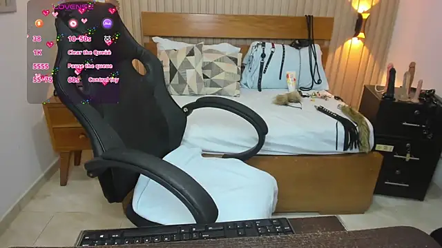 Snapshot of luciana_ballesteros_ chatting on March 2025 12:56:02 PM luciana ballesteros online show from March 2025 12:56:02 PM