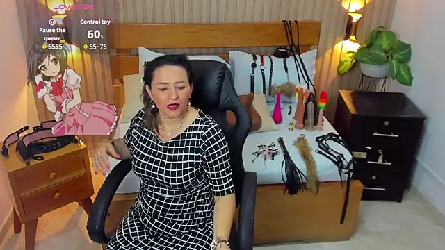 Snapshot of luciana_ballesteros_ chatting on October 2025 12:20:01 PM luciana ballesteros online show from October 2025 12:20:01 PM