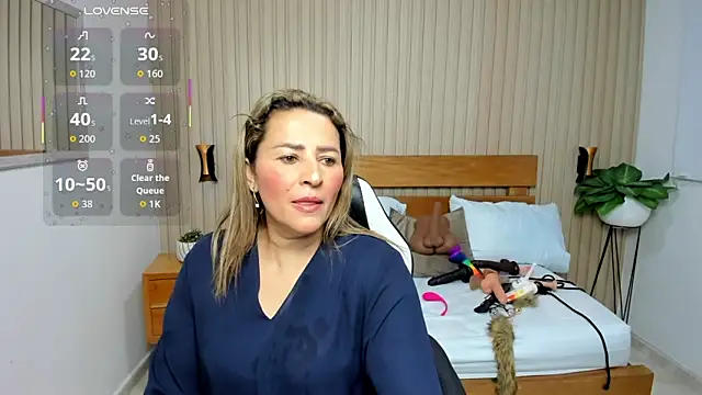 Snapshot of luciana_ballesteros_ chatting on May 2026 12:01:01 PM luciana ballesteros online show from May 2026 12:01:01 PM