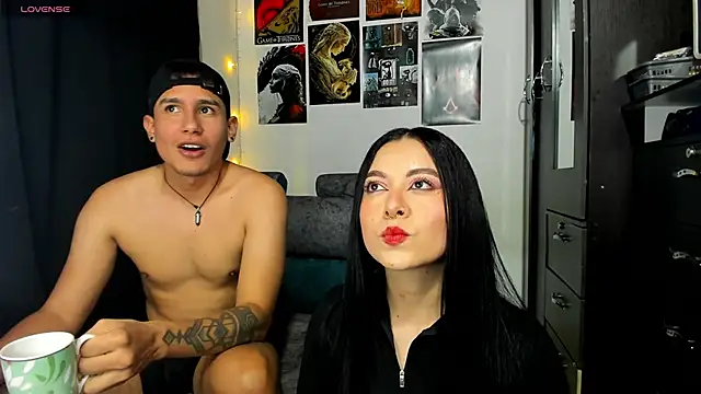 ethan chloeee online show from March 2026 04:05:01 AM