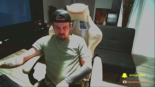 Snapshot of Tremblay_Simard chatting on November 2025 01:40:01 AM Tremblay Simard online show from November 2025 01:40:01 AM