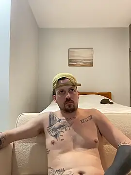 Snapshot of Tremblay_Simard chatting on March 2026 03:20:01 AM Tremblay Simard online show from March 2026 03:20:01 AM