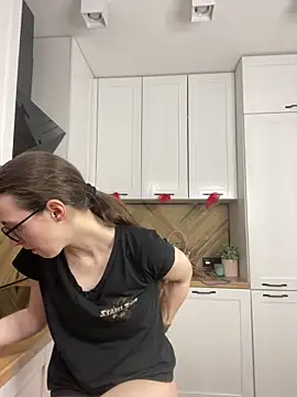 MartiniiSelenna online show from April 2026 05:51:02 AM