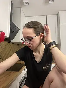 MartiniiSelenna online show from April 2026 05:56:02 AM