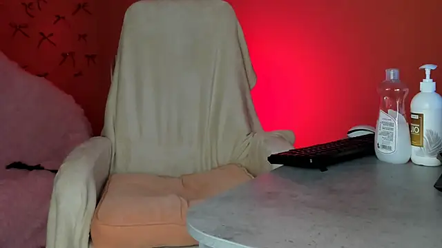 ElektraSunshine online show from October 2025 03:16:01 PM