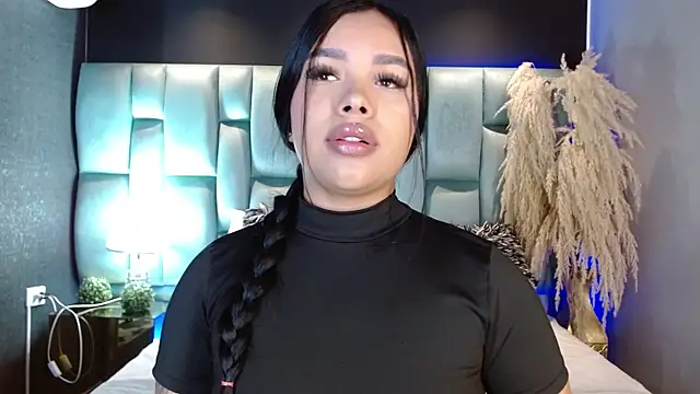 MarianaGarciaa   online show from July 2026 07:15:02 PM