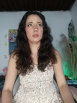 lovely kitt online show from May 2026 04:08:02 AM