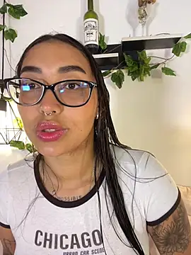 melanieecox online show from May 2026 09:34:01 PM
