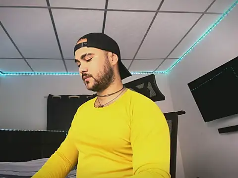 Sebas-hott online show from February 2026 09:09:02 PM