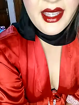 Snapshot of Rawya-34 chatting on December 2024 08:07:01 PM Rawya-34 online show from December 2024 08:07:01 PM