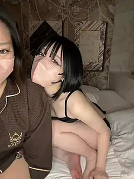 Snapshot of Rei1216xo chatting on February 2025 09:49:01 AM Rei1216xo online show from February 2025 09:49:01 AM