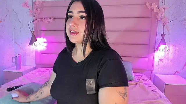 sabrinamilani online show from November 2025 03:08:02 AM