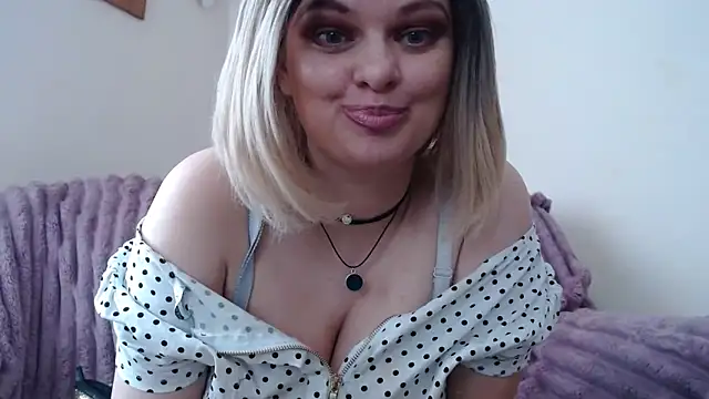 Snapshot of YourSweetJam chatting on February 2026 01:47:01 PM YourSweetJam online show from February 2026 01:47:01 PM