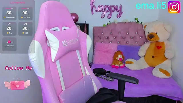 Snapshot of ema_tayy chatting on February 2026 10:33:01 PM ema tayy online show from February 2026 10:33:01 PM