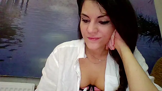 AliceTailor online show from May 2026 12:19:02 AM