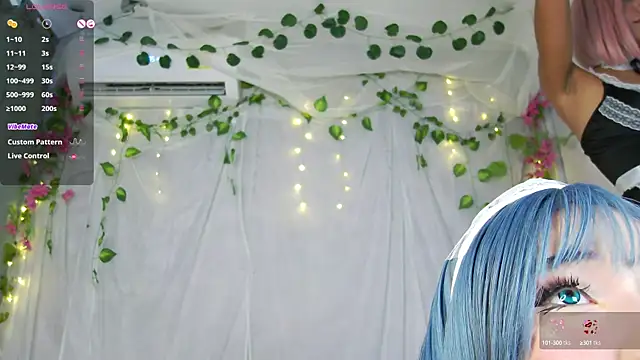 Snapshot of Bella-Franco chatting on January 2025 04:28:02 PM Bella-Franco online show from January 2025 04:28:02 PM