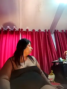 Snapshot of raniofsex02 chatting on March 2025 07:31:01 AM raniofsex02 online show from March 2025 07:31:01 AM