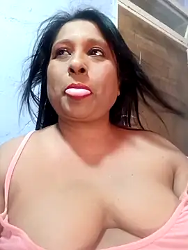 Snapshot of raniofsex02 chatting on March 2025 02:12:01 PM raniofsex02 online show from March 2025 02:12:01 PM