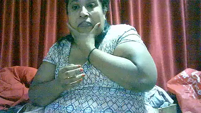 Snapshot of raniofsex02 chatting on September 2025 05:12:02 PM raniofsex02 online show from September 2025 05:12:02 PM