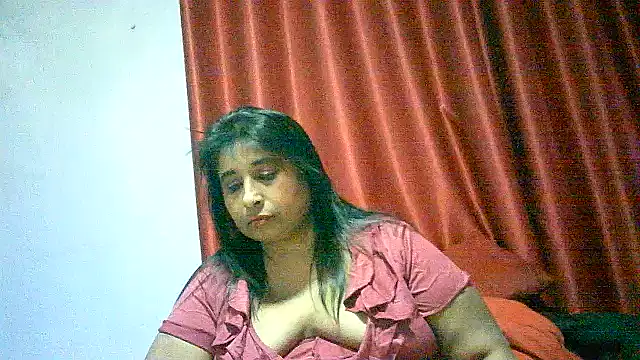 Snapshot of raniofsex02 chatting on October 2025 03:20:02 PM raniofsex02 online show from October 2025 03:20:02 PM