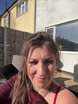 Lwhite1 online show from April 2026 03:34:02 PM