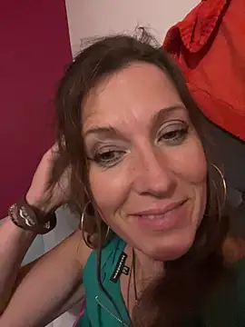 Lwhite1 online show from June 2026 10:54:02 PM