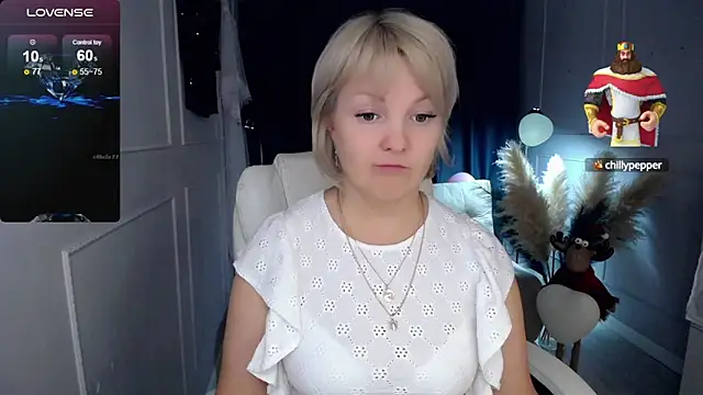 Juarnea online show from March 2025 05:31:02 PM