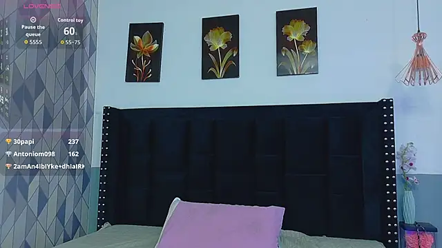 littleebonny online show from July 2026 07:32:02 PM