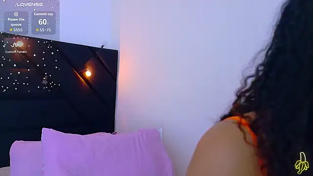 littleebonny online show from July 2026 12:48:02 PM