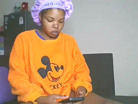 Snapshot of sweet_bigclit chatting on March 2026 05:15:01 AM sweet bigclit online show from March 2026 05:15:01 AM