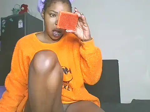 Snapshot of sweet_bigclit chatting on March 2026 05:37:02 AM sweet bigclit online show from March 2026 05:37:02 AM