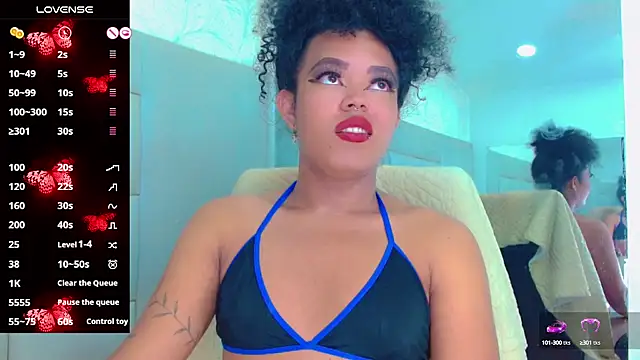 Snapshot of KayleighDreams_ chatting on January 2025 06:12:01 AM KayleighDreams online show from January 2025 06:12:01 AM