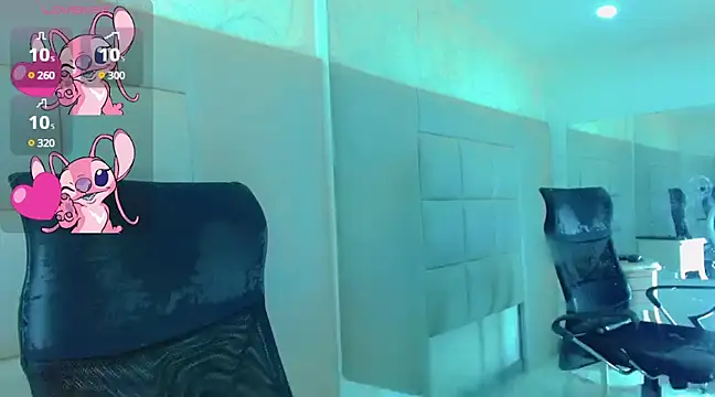 Snapshot of KayleighDreams_ chatting on February 2025 07:45:01 AM KayleighDreams online show from February 2025 07:45:01 AM