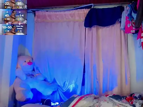 Snapshot of KayleighDreams_ chatting on September 2025 05:51:01 AM KayleighDreams online show from September 2025 05:51:01 AM