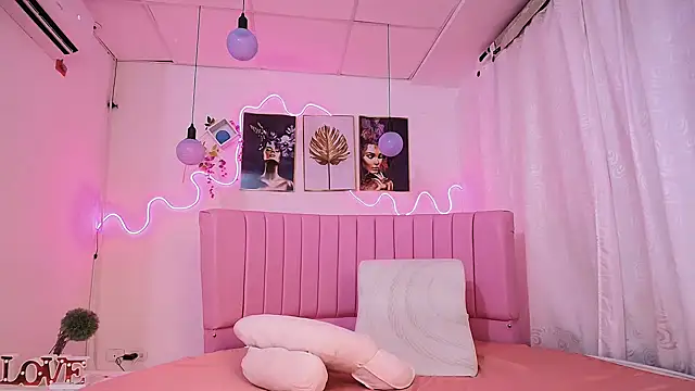 Snapshot of Azul_horney chatting on January 2025 11:45:02 PM Azul horney online show from January 2025 11:45:02 PM