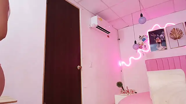 Snapshot of Azul_horney chatting on March 2025 11:22:02 PM Azul horney online show from March 2025 11:22:02 PM